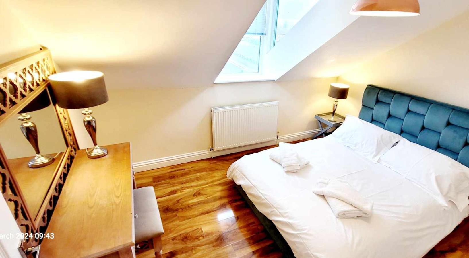 Apartment 5 - Two Bedroom Luxury Apartment Close To Town, Mainline Rail & Theatre Stylish And Comfortable ダーリントン エクステリア 写真