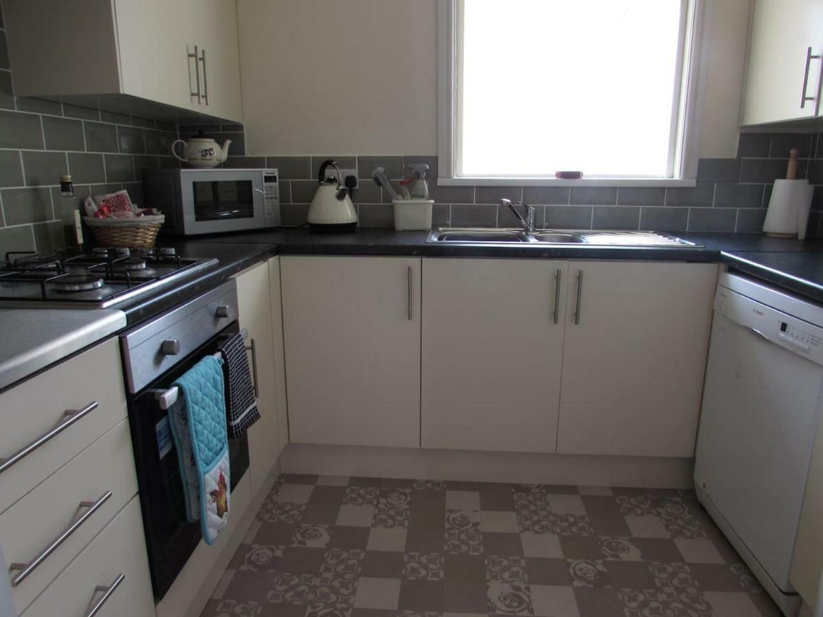 Apartment 5 - Two Bedroom Luxury Apartment Close To Town, Mainline Rail & Theatre Stylish And Comfortable ダーリントン エクステリア 写真